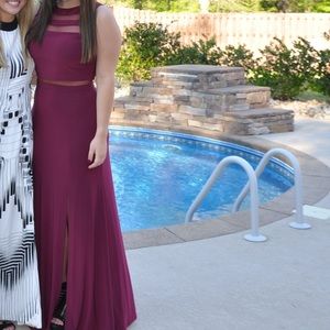 Burgundy prom dress